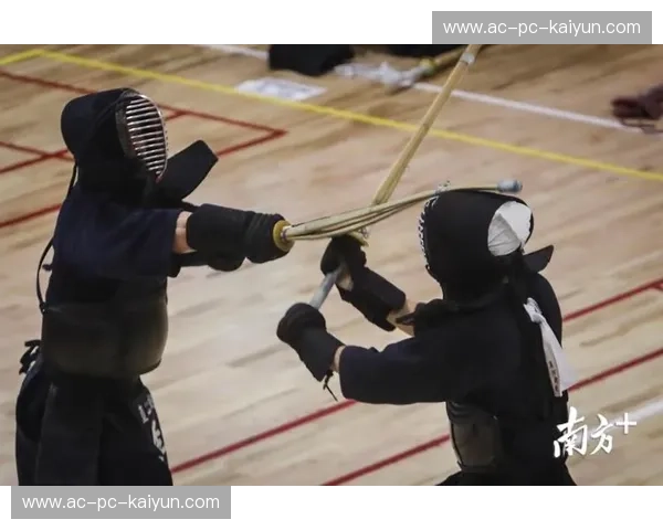 击剑预测：刃尖上的数据智谋